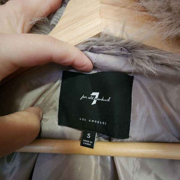 7 For All Mankind Gray Faux Fur Chubby Jacket Womens Size S - Picture 5 of 7